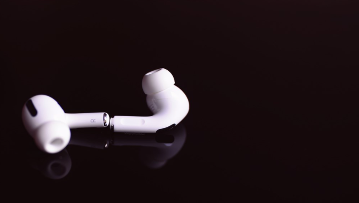 消费耳机能当助听器用吗边界在哪